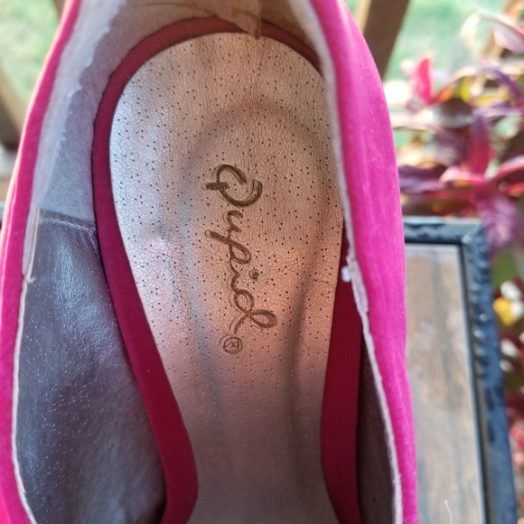 Qupid Ruffled Hot Pink Platform - Picture 3 of 5